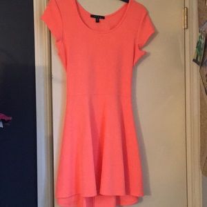 Snap cut out back dress